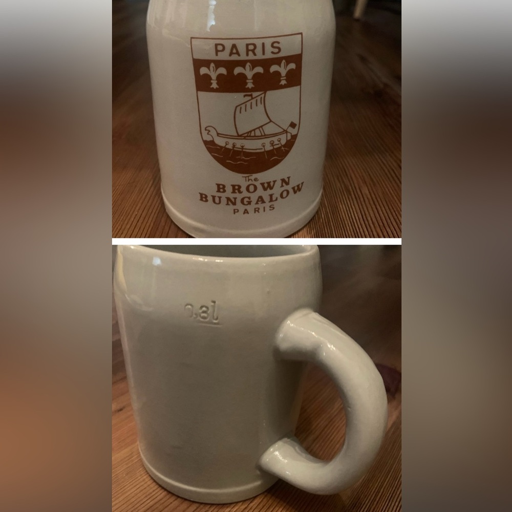 Paris Brown Bungalow Earthenware LG ., Mug